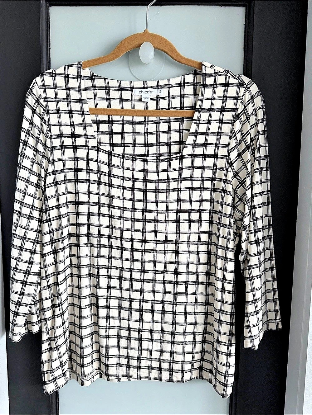 Chico's Checkered Long Sleeve Blouse in White & Black Size 2